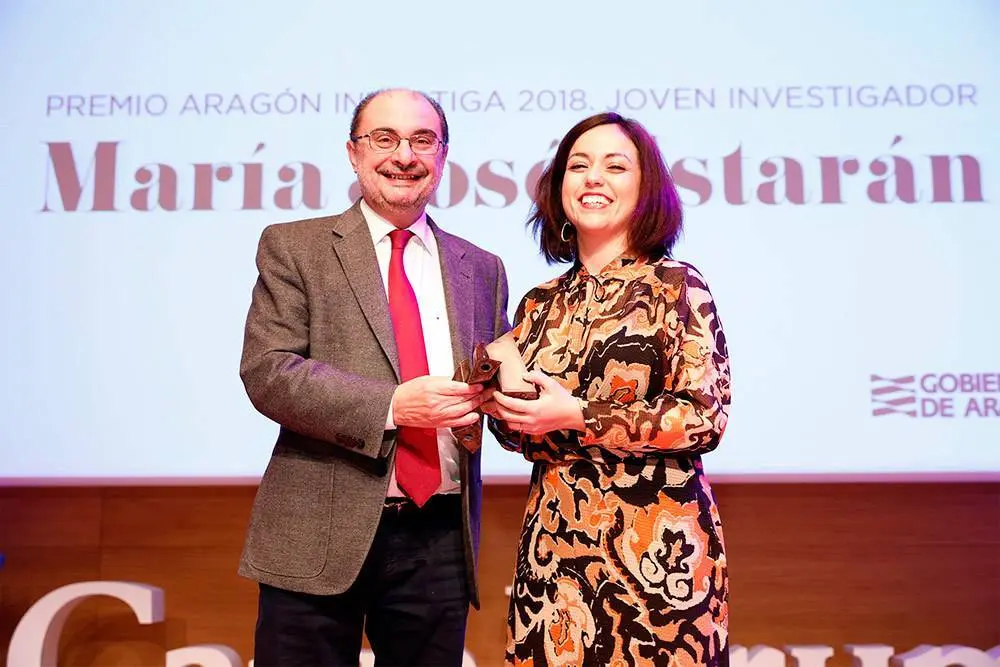 Estar&aacute;n recibi&oacute; el Premio Arag&oacute;n Investiga de manos del presidente Javier Lamb&aacute;n