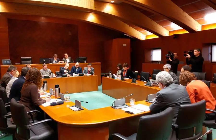 Sindicalistas y empresarios se han reunido en la comisi&oacute;n sobre el futuro del carb&oacute;n