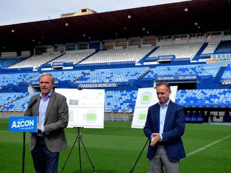 Azc&oacute;n se ha comprometido a hacer "todo lo posible" por generar "el mayor consenso" y cuando se consiga "un m&iacute;nimo acuerdo" espera poder impulsarlo