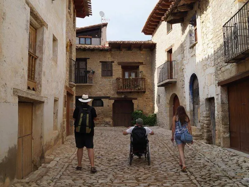 Las asociaciones aragonesas acreditar&aacute;n a los establecimientos de turismo rural mediante un distintivo de alojamiento responsable y seguro de Arag&oacute;n