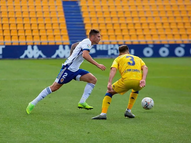 Carlos Vigaray en el partido ante el Alcorc&oacute;n. Foto: Real Zaragoza 