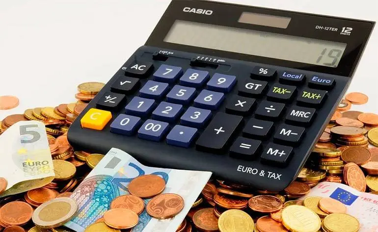 En esta Campa&ntilde;a de la Renta 2020, la AEAT estima que devolver&aacute; un total de 10.857 millones de euros
