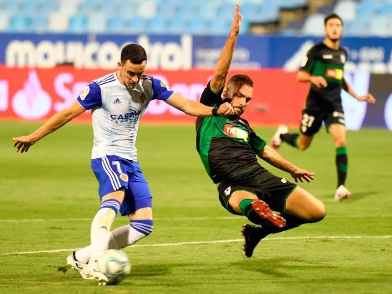 El Real Zaragoza cay&oacute; en el &uacute;ltimo playoff ante el Elche. Foto: Real Zaragoza/Tino Gil