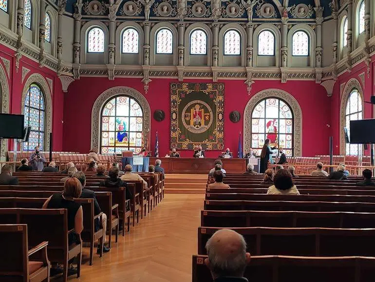 La inauguraci&oacute;n oficial del curso ha tenido lugar este mi&eacute;rcoles en el Paraninfo de la Universidad de Zaragoza, en un evento que ha contado con la presencia del rector de la UZ, Jos&eacute; Antonio Mayoral