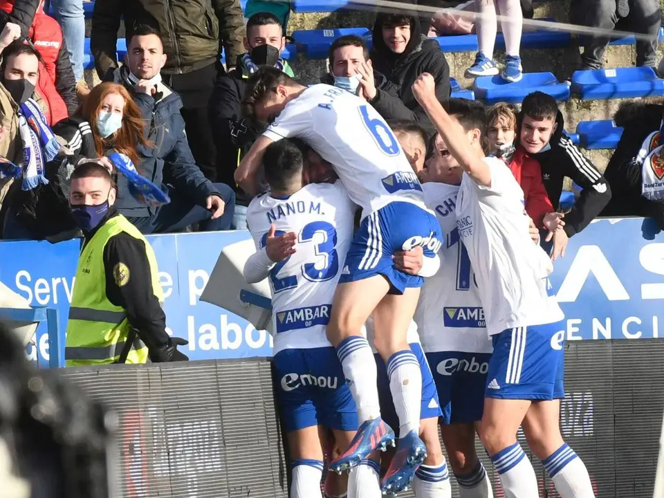 El gol de &Aacute;lvaro Gim&eacute;nez desat&oacute; la locura en la grada // Foto: Real Zaragoza