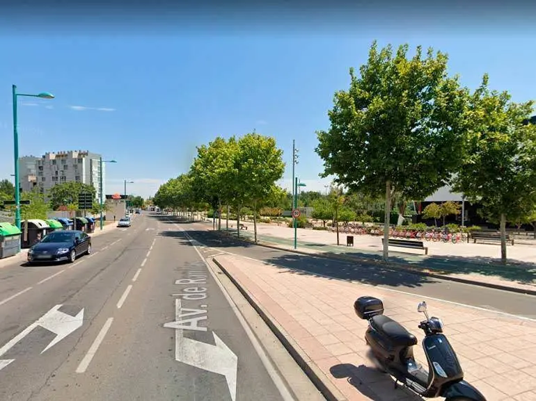 El accidente se ha producido esta ma&ntilde;ana a las 7.10 horas en la avenida Jos&eacute; Atar&eacute;s