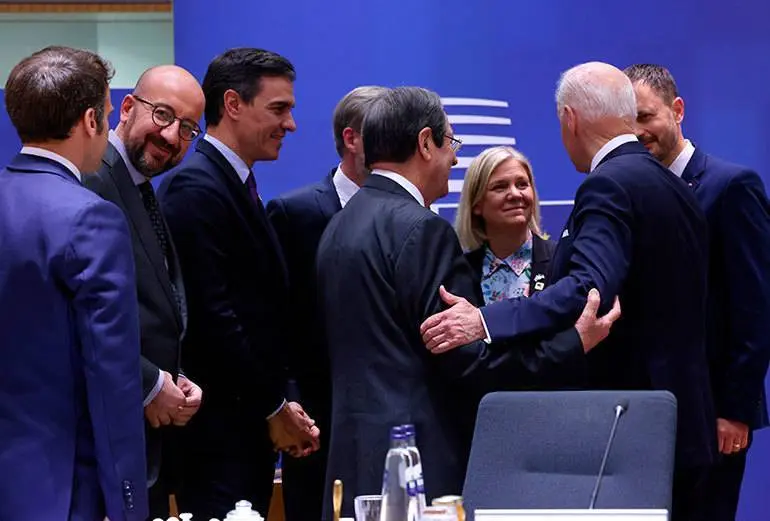S&aacute;nchez, durante la primera jornada de reuniones en Bruselas- Foto: Pool Moncloa/Borja Puig de la Bellacasa y Pool UE