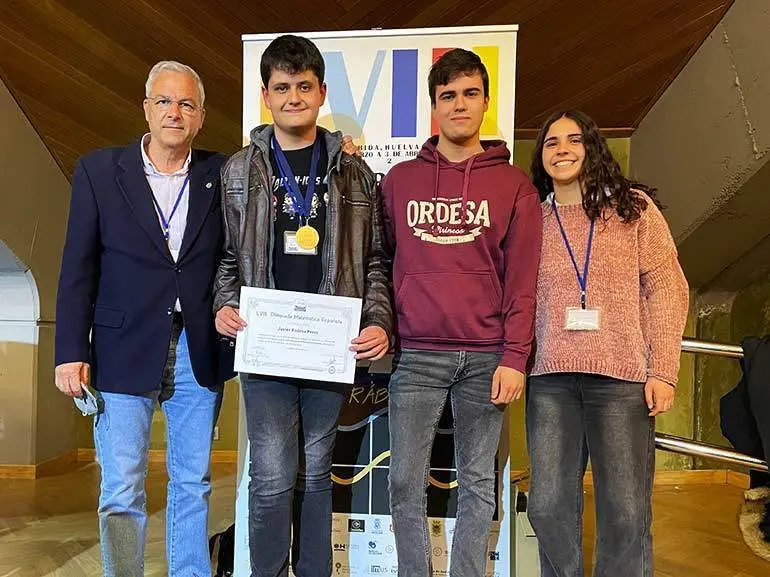 El equipo aragon&eacute;s en la LVIII Olimpiada Matem&aacute;tica Espa&ntilde;ola 