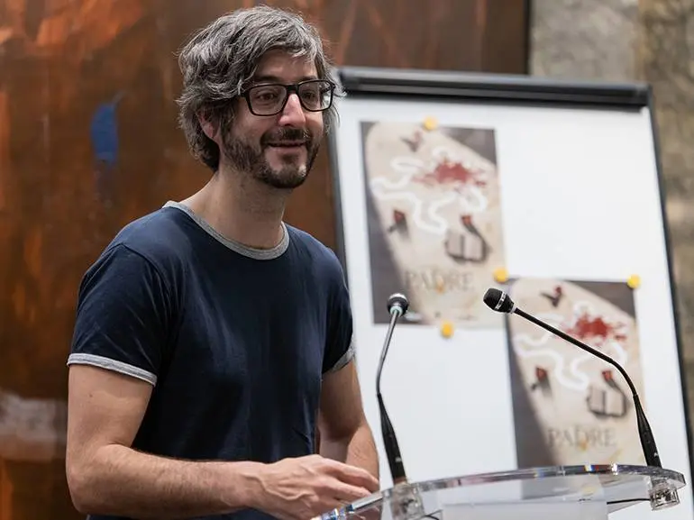Fran Mart&iacute;nez regresa al Mercado con su tercer obra en solitario. FOTO: Laura Trives