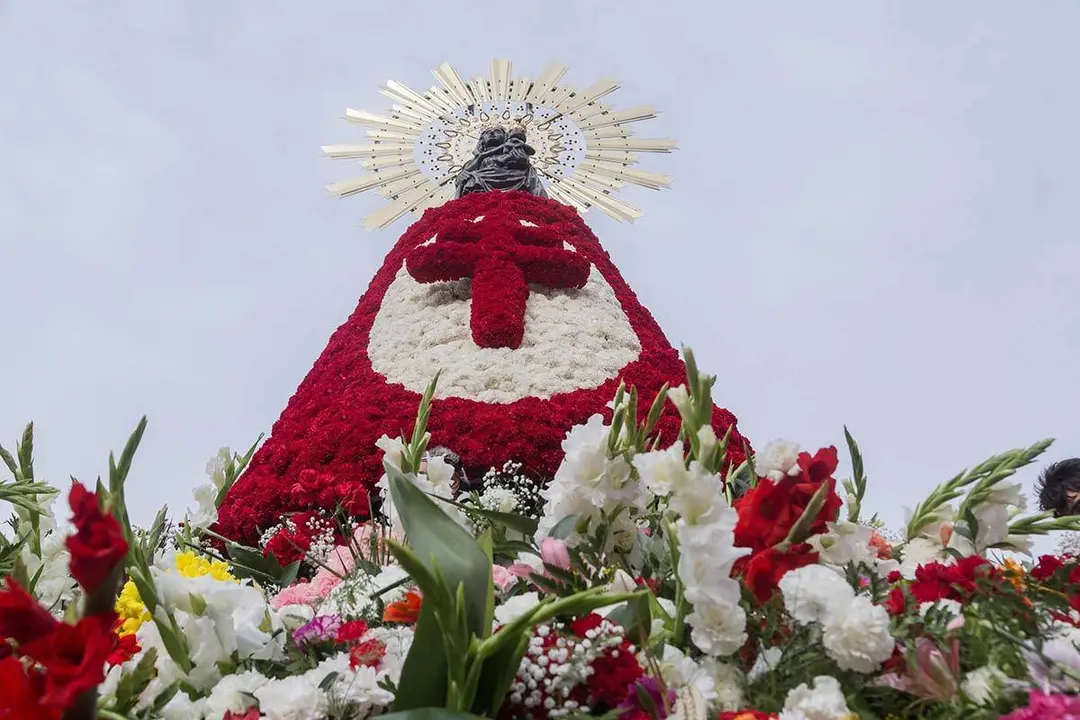 Ofrenda Virgen 