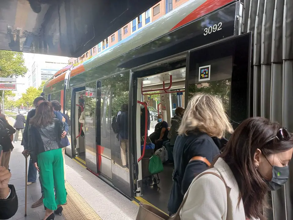 Pasajeros Tranv&iacute;a Zaragoza