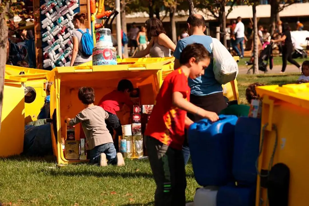Ni&ntilde;os jugando en Expo R&iacute;o y Juego