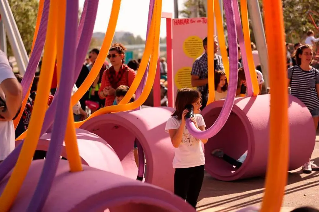 Ni&ntilde;os jugando en Expo R&iacute;o y Juego