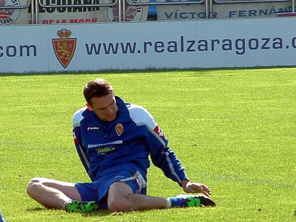 Cuartero en el c&eacute;sped de la Ciudad Deportiva como futbolista