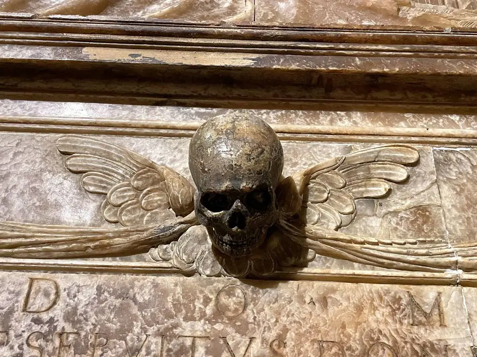 Calavera en la Iglesia de San Pablo