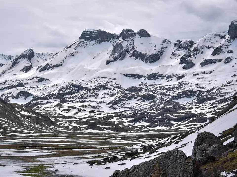 Muere un vecino de Zaragoza en un accidente de monta&ntilde;a cerca de Sallent de G&aacute;llego