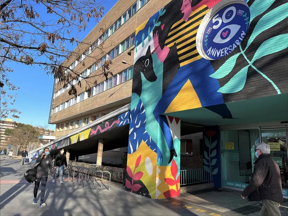 Foto de la fachada del Hospital Infantil de Zaragoza
