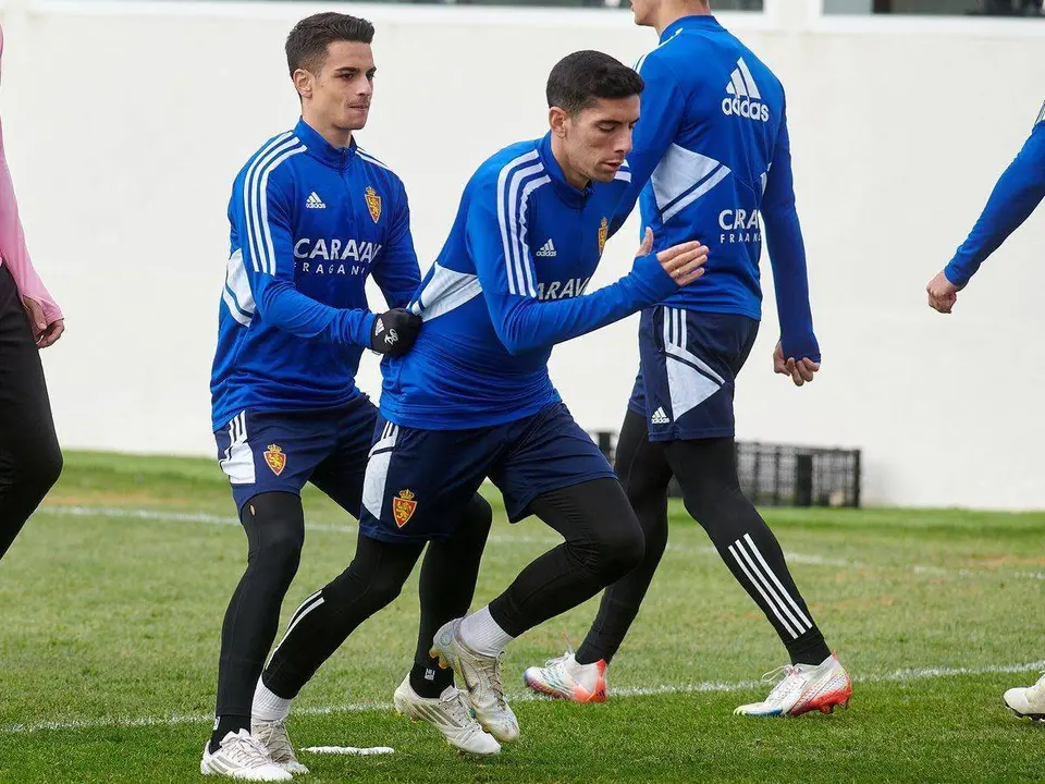Bermejo y G&aacute;mez durante un ejercicio de entrenamiento 