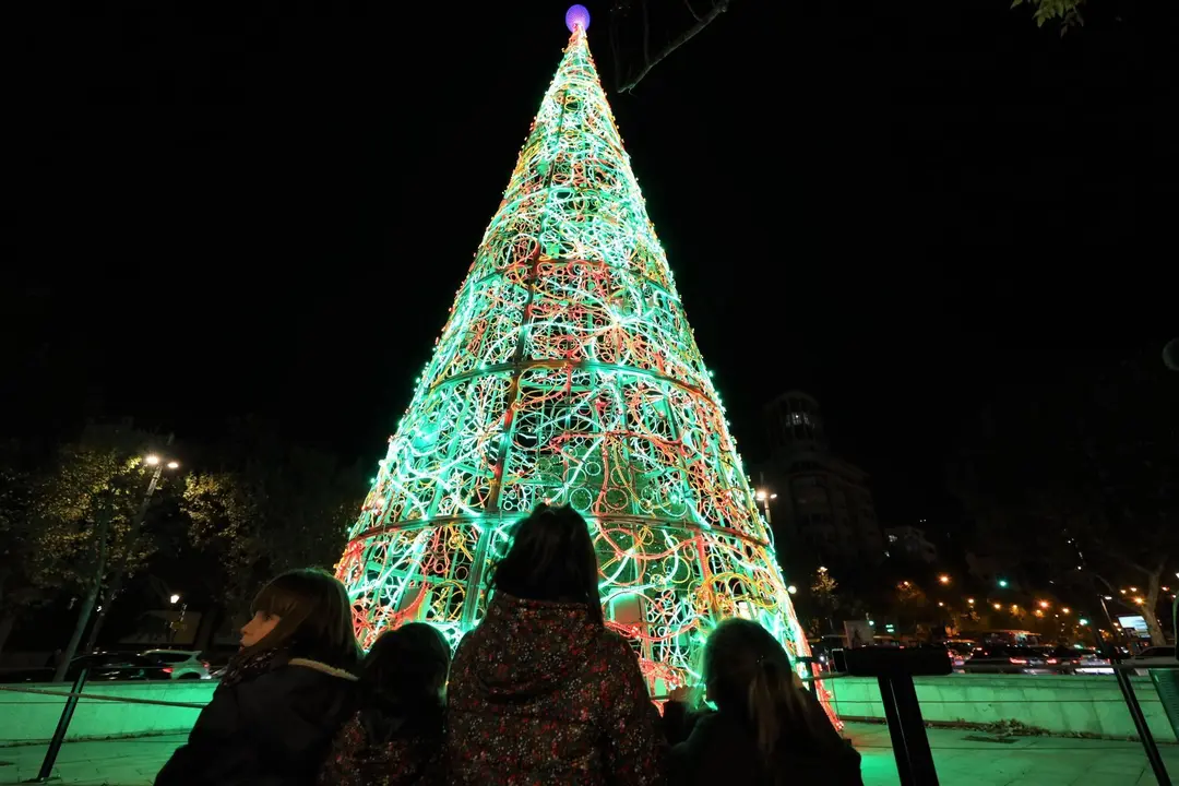 &Aacute;rbol Plaza Arag&oacute;n