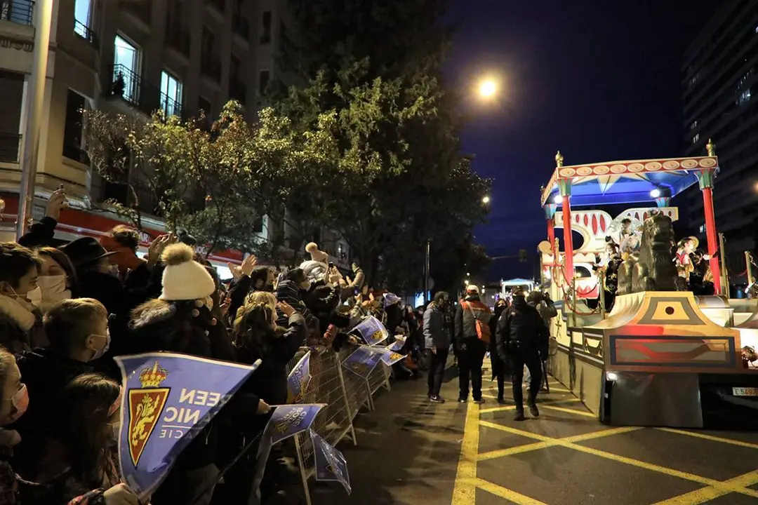 cabalgata de reyes magos en zaragoza