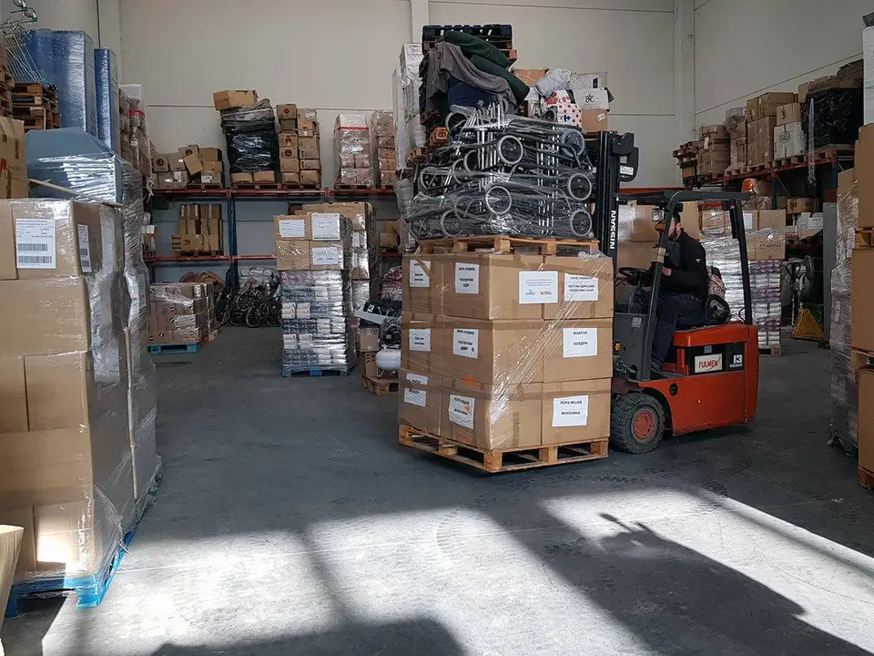Arapaz cuenta con la colaboraci&oacute;n de organizaciones ucranianas para poder llevar a cabo el reparto del material enviado