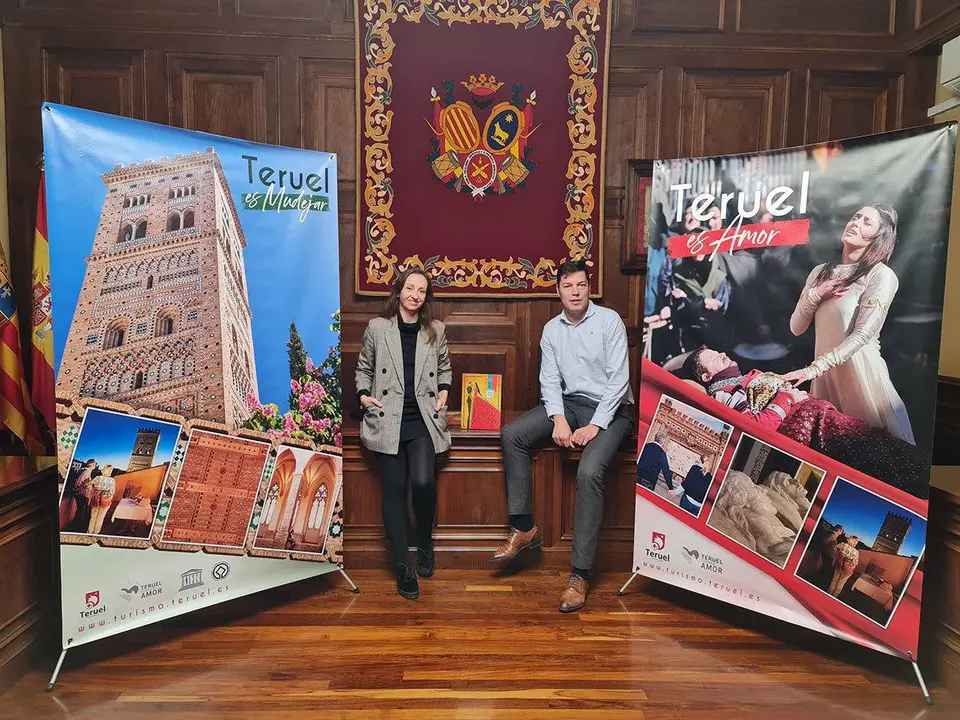 El material promocional de Las Bodas de Isabel que se repartir&aacute; en Fitur ya incluye la imagen del cartel presentado recientemente y un c&oacute;digo QR 