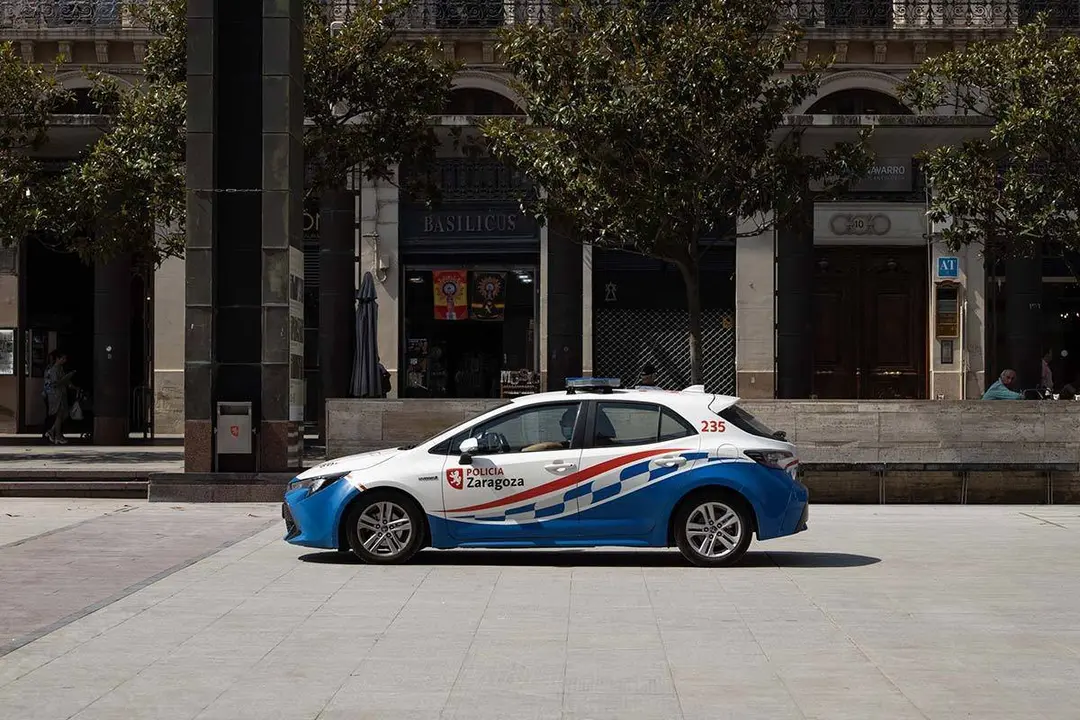 Los agentes lo interceptaron a los pocos metros de intentar escapar | Foto: Polic&iacute;a Local