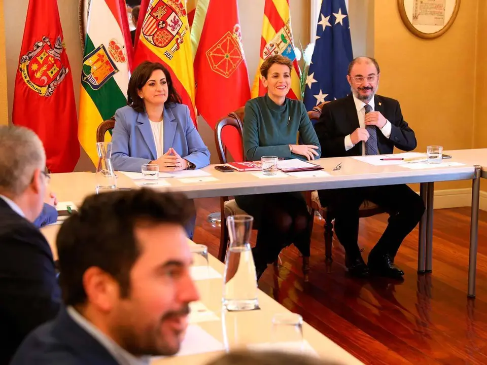 Lamb&aacute;n, Andreu y Chivite han celebrado una reuni&oacute;n trilateral