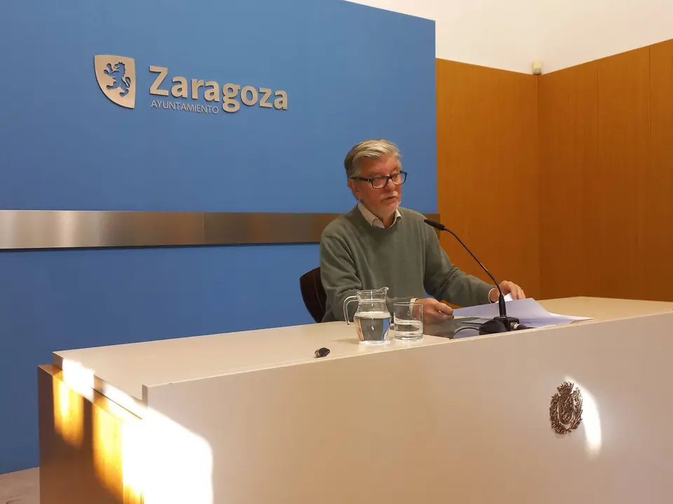 Esta comisi&oacute;n fue solicitada en pleno a trav&eacute;s de una moci&oacute;n de la propia formaci&oacute;n que sali&oacute; adelante con el apoyo de los grupos municipales de izquierda