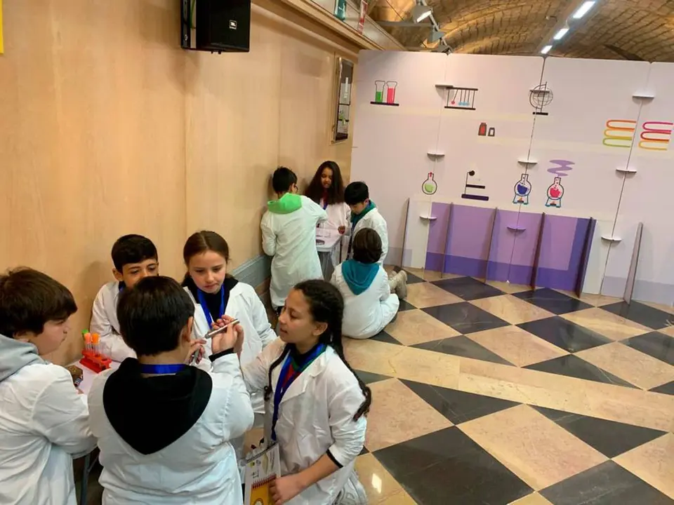 Escolares esta ma&ntilde;ana en el escape room