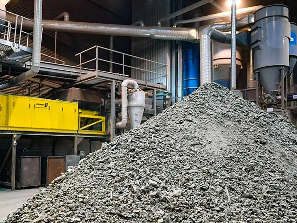 La producci&oacute;n de aluminio reciclado ahorra m&aacute;s del 90% de los gases de efecto invernadero