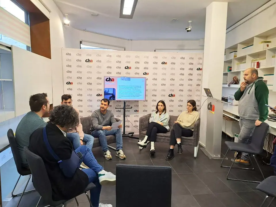 La agrupaci&oacute;n local y miembros de Chuventut Aragonesista se han reunido este s&aacute;bado