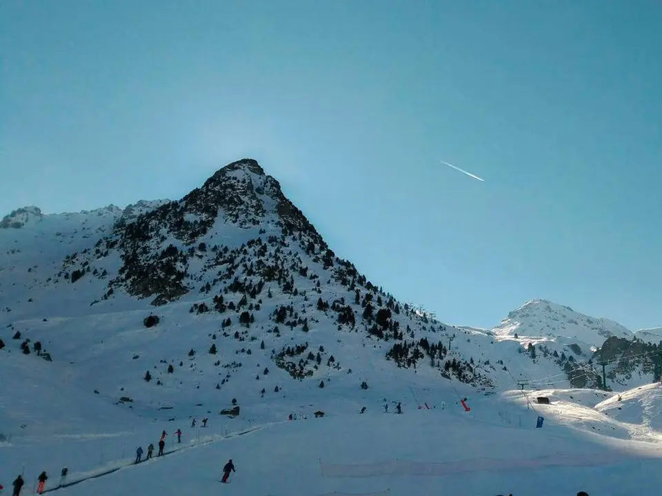 Se instalar&aacute; un telecabina que recorrer&aacute; 4,3 kil&oacute;metros entre Ast&uacute;n y Formigal en poco m&aacute;s de 14 minutos