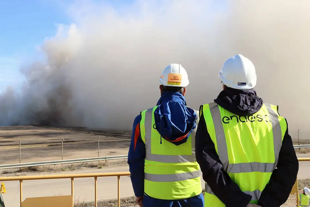 Con esta actuaci&oacute;n, Endesa sigue avanzando en el desmantelamiento de la T&eacute;rmica, iniciado hace justo dos a&ntilde;os y que se alargar&aacute; durante otros dos