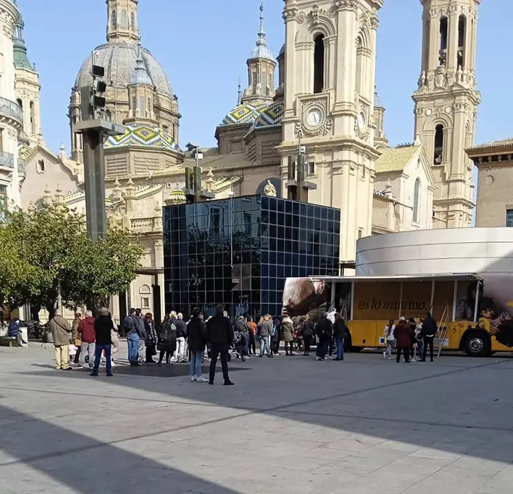 La oficina m&oacute;vil estar&aacute; en las puertas de la Delegaci&oacute;n del Gobierno hasta ma&ntilde;ana