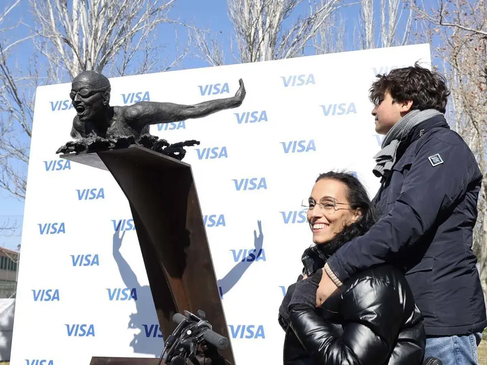 Teresa Perales escultura