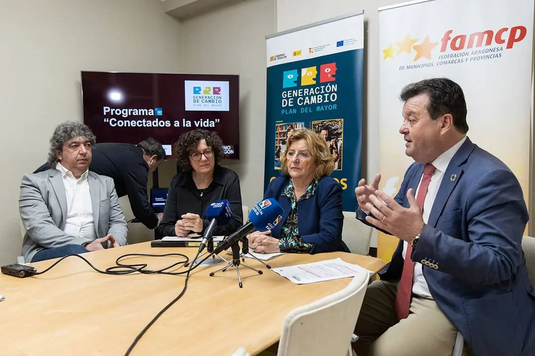 Presentaci&oacute;n en la FAMCP conectados a la vida