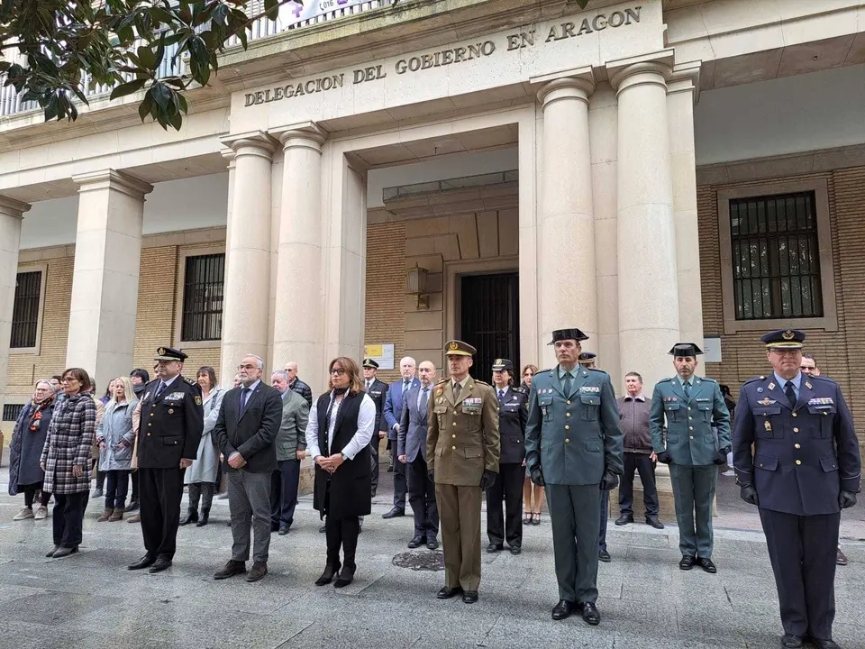 Concentraci&oacute;n este martes a las puertas de la sede de la Delegaci&oacute;n para guardar un minuto de silencio