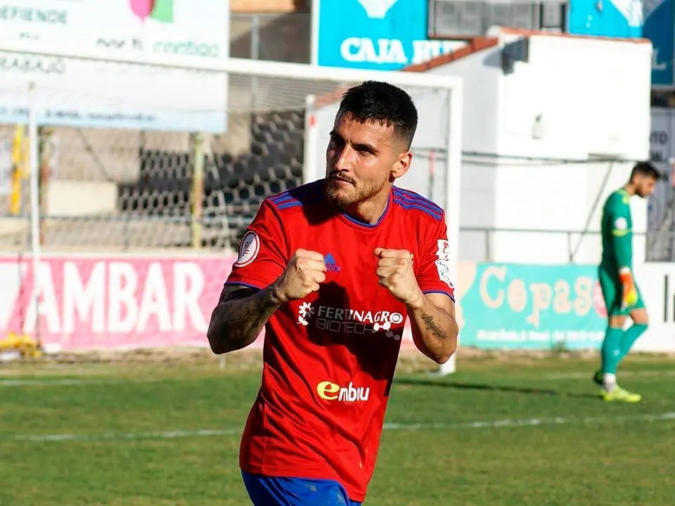 Celebraci&oacute;n del gol de la victoria del Teruel