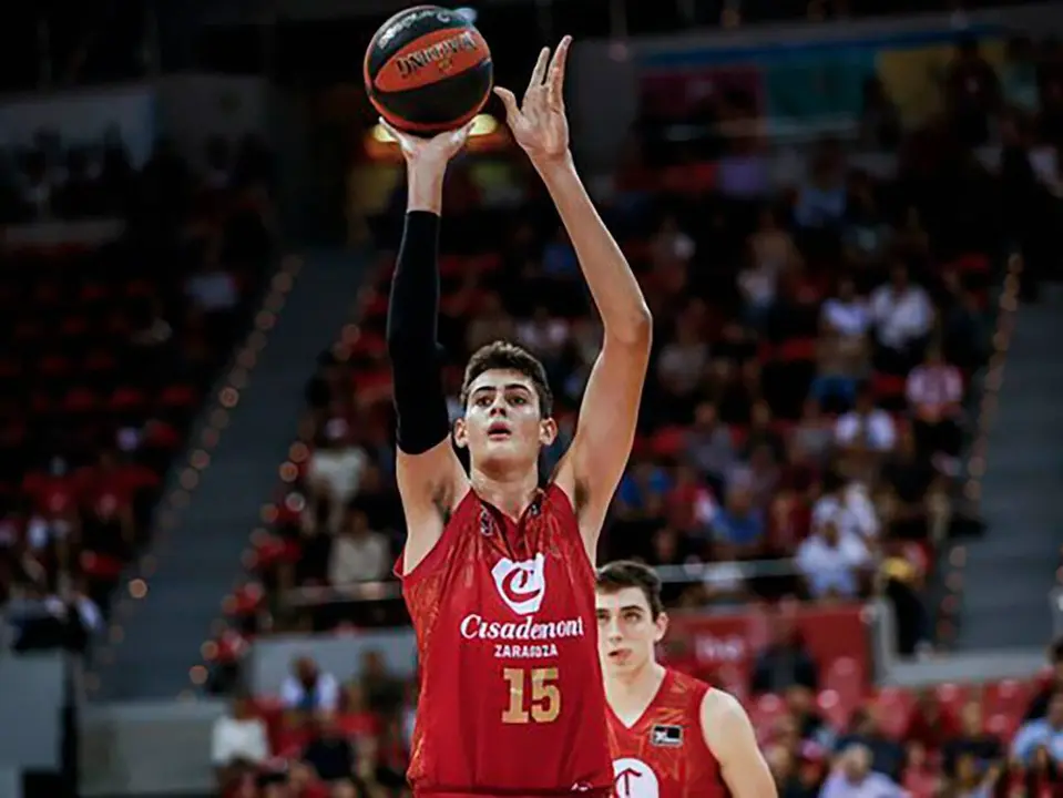 Aday mara lanza en su debut en la ACB