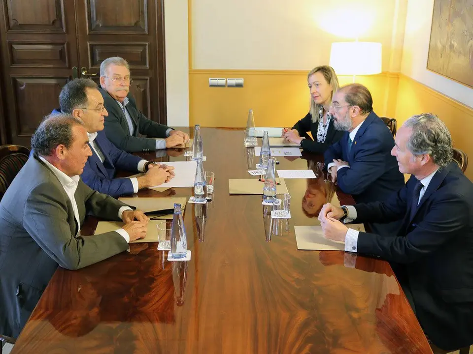 APRC y Aneum Led quieren abrir en Espa&ntilde;a y Portugal hasta un mill&oacute;n de metros cuadrados