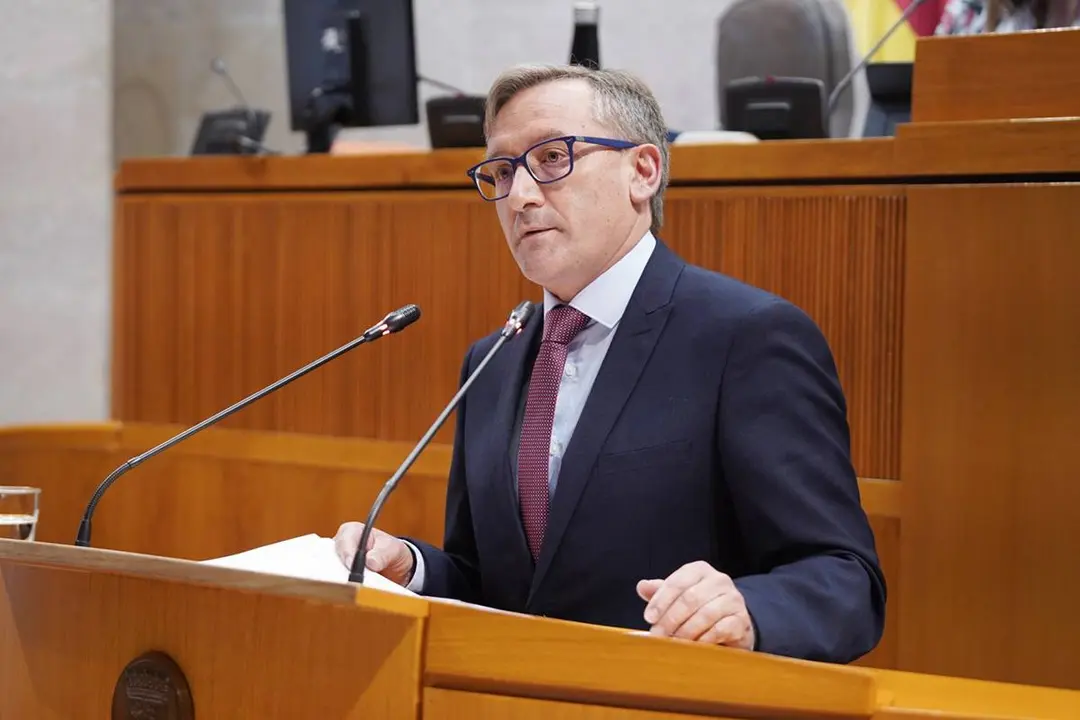 El portavoz popular Joaqu&iacute;n Juste ha criticado las pol&iacute;ticas de la DGA en esta materia en las dos &uacute;ltimas legislaturas