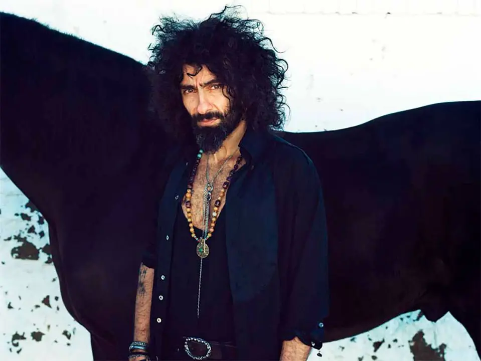 El Parlamento auton&oacute;mico har&aacute; entrega de su Medalla al violinista Ara Malikian el pr&oacute;ximo 23 de abril 