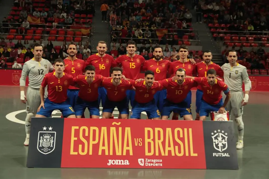 El combinado nacional trat&oacute; de plantar cara a la selecci&oacute;n brasile&ntilde;a, pero la calidad de los visitantes fue superior. Fotograf&iacute;a RFAF