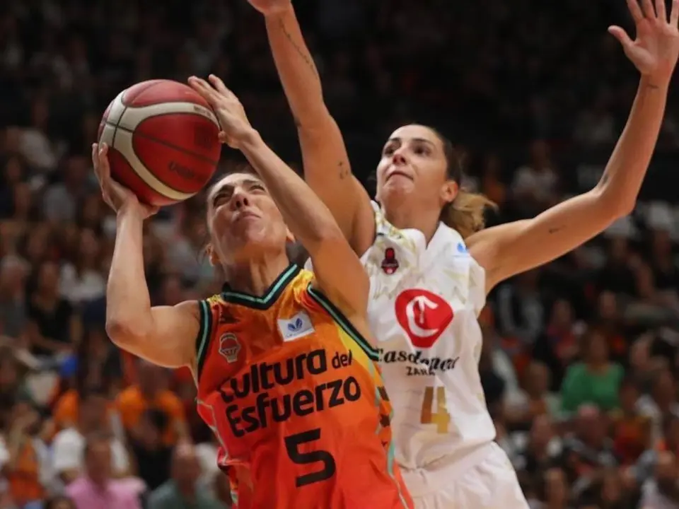 El Casademont femenino cae eliminado del playoffs tras caer en las semifinales ante el Valencia