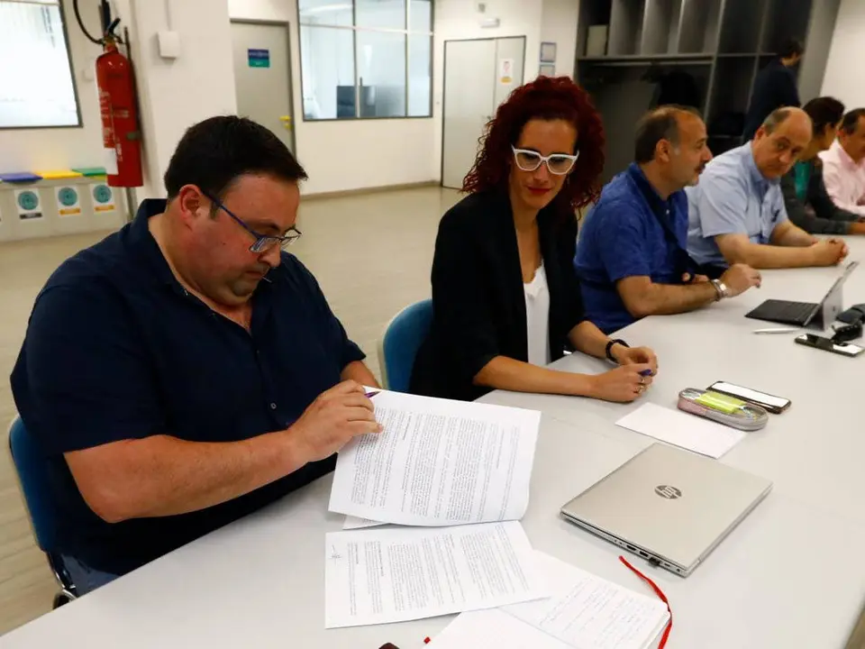 El compromiso de la compa&ntilde;&iacute;a con un plan industrial la instalaci&oacute;n de una plataforma el&eacute;ctrica fue clave para que los sindicatos dieran su visto bueno