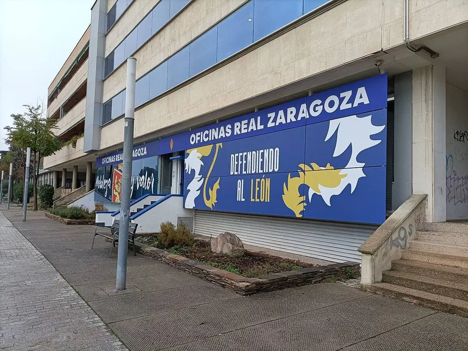 Imagen de la fachada de las oficinas del Real Zaragoza
