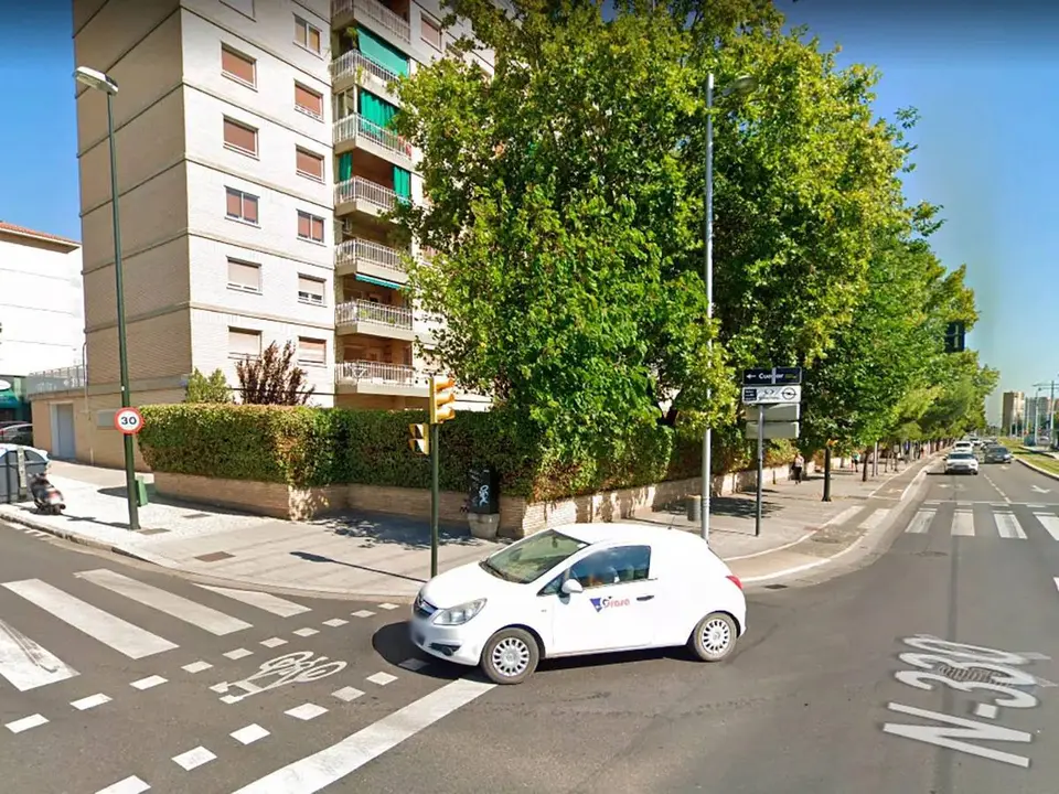 Lugar donde ocurri&oacute; el accidente mortal del joven Mario Az&uacute;a en el barrio de Casablanca