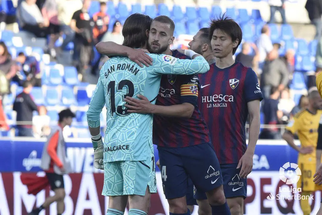 Tras una complicada temporada, los de Ziganda ataron la permanencia empatando ante La Ponferradina, que descendi&oacute;. Fotograf&iacute;a: LaLiga.