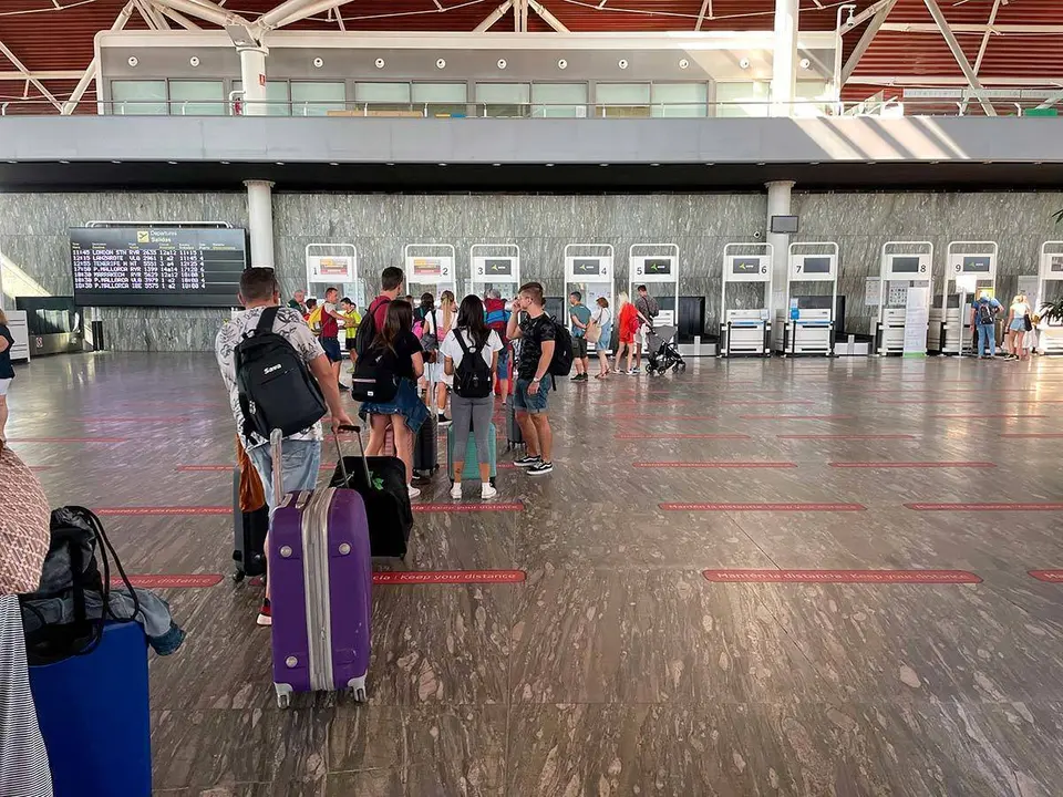 La formaci&oacute;n quiere promocionar el aeropuerto de la capital para que atraiga muchos m&aacute;s vuelos de diferentes pa&iacute;ses